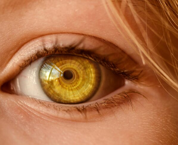 Photo by Pixabay: https://www.pexels.com/photo/close-up-of-human-eye-326536/