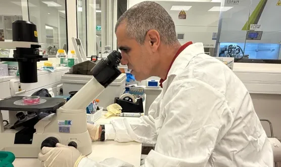 Prof. Tal Dvir, Head of the Sagol Center for Regenerative Biotechnology, Head of the Nanotechnology Center at Tel Aviv University, and Chief Scientist of the biotech company Matricelf.