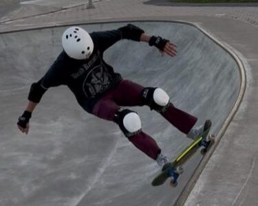Gerhard Andersson skateboarding in the summer of 2025.
