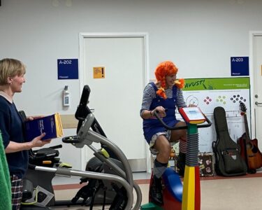 Laste velotrenažöör HNRK siseterviserajal - foto Sylvia Kandla