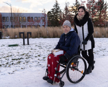 CareMate klient Raigo ja tema isiklik abistaja Silva_foto Anna Pažucha