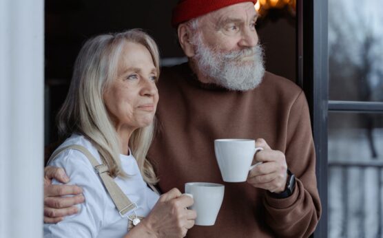 Photo by MART PRODUCTION: https://www.pexels.com/photo/man-and-woman-holding-white-ceramic-mugs-7330130/