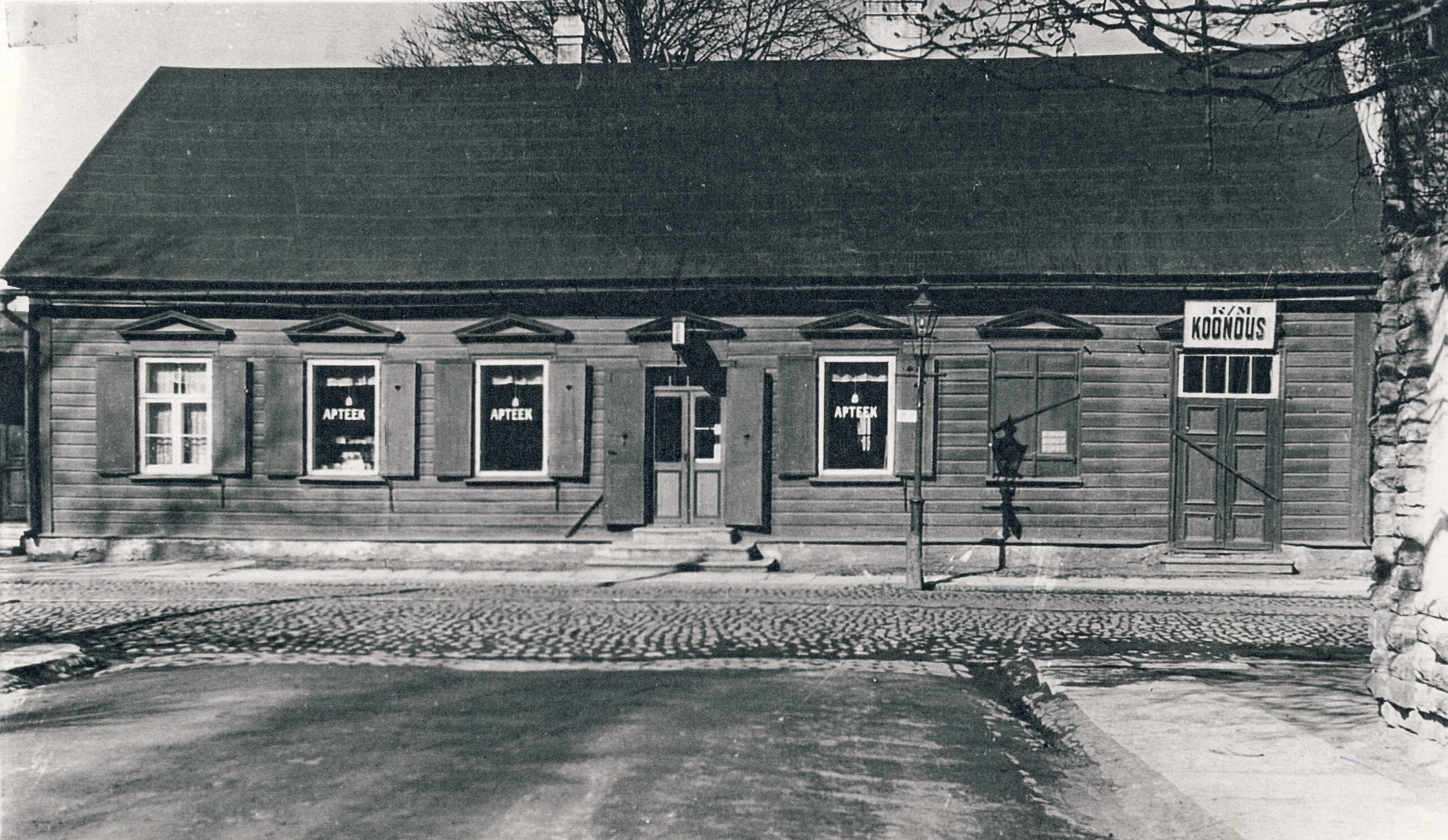 Eesti esimese naisproviisori apteek sai 100-aastaseks