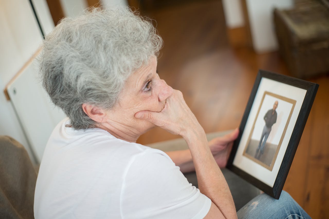 Lihtne molekul puhastab aju Alzheimeri tõvest